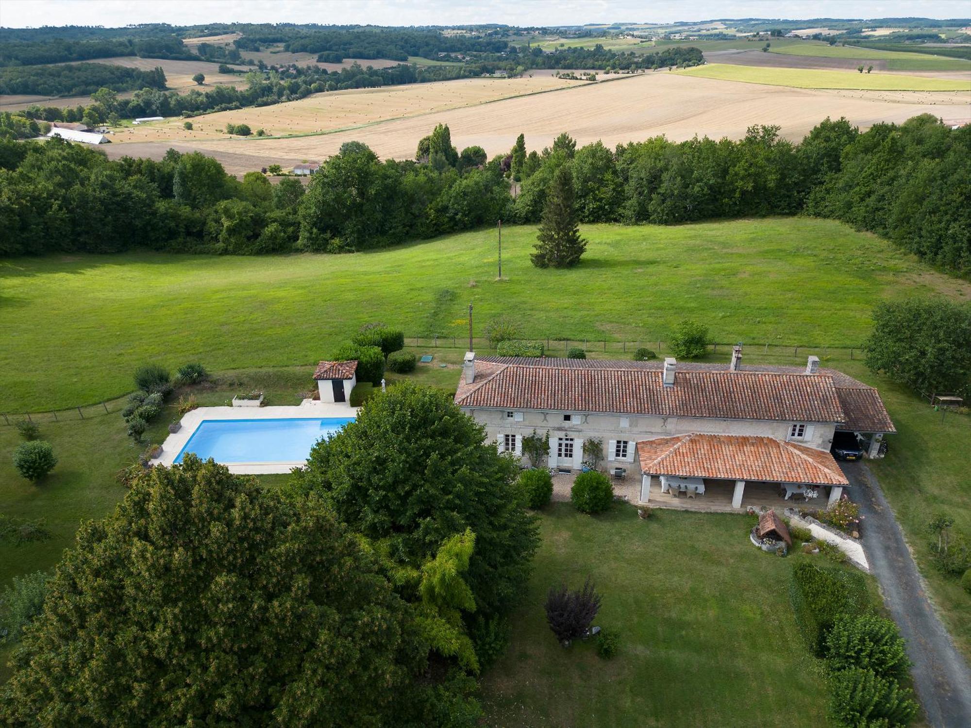 Le Boisdalon Bed & Breakfast Yviers Luaran gambar
