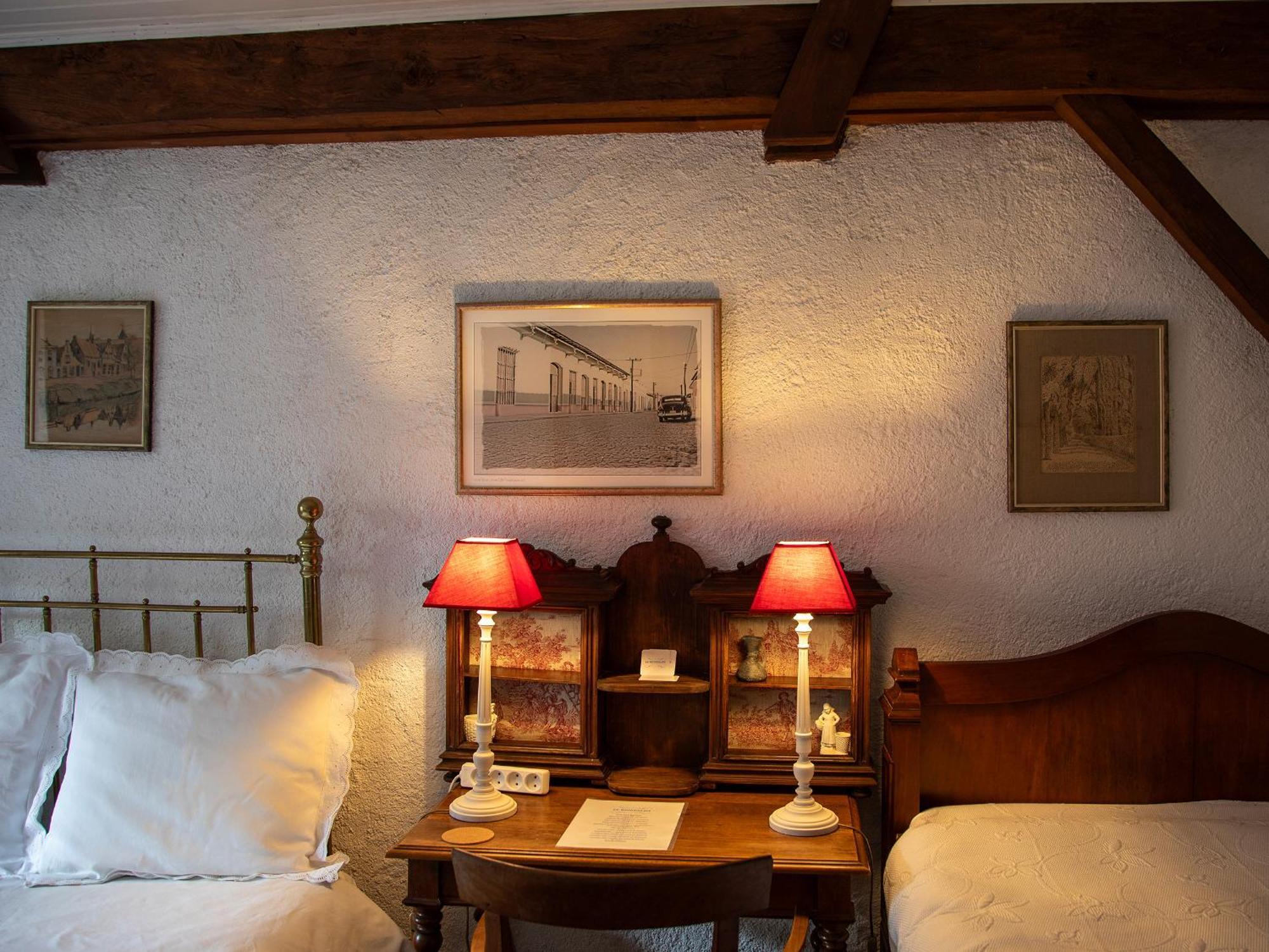 Le Boisdalon Bed & Breakfast Yviers Bilik gambar